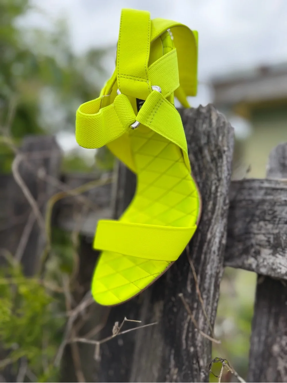 Alice + Olivia Neon Yellow Strappy Sandal - Picture 1 of 8